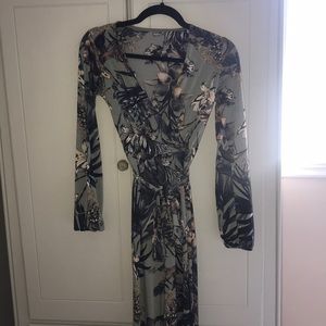 FLORAL PRINT JUMPSUIT